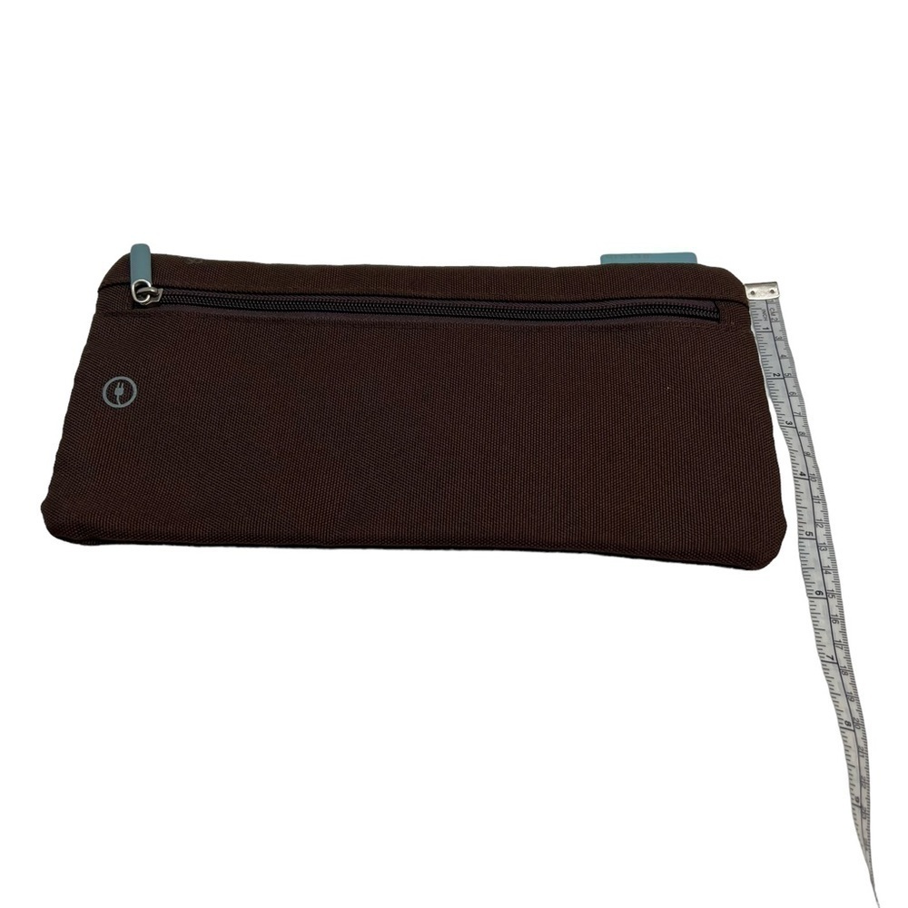 BELKIN Brown Tech Cable Padded Zipper Pouch - Picture 5 of 5